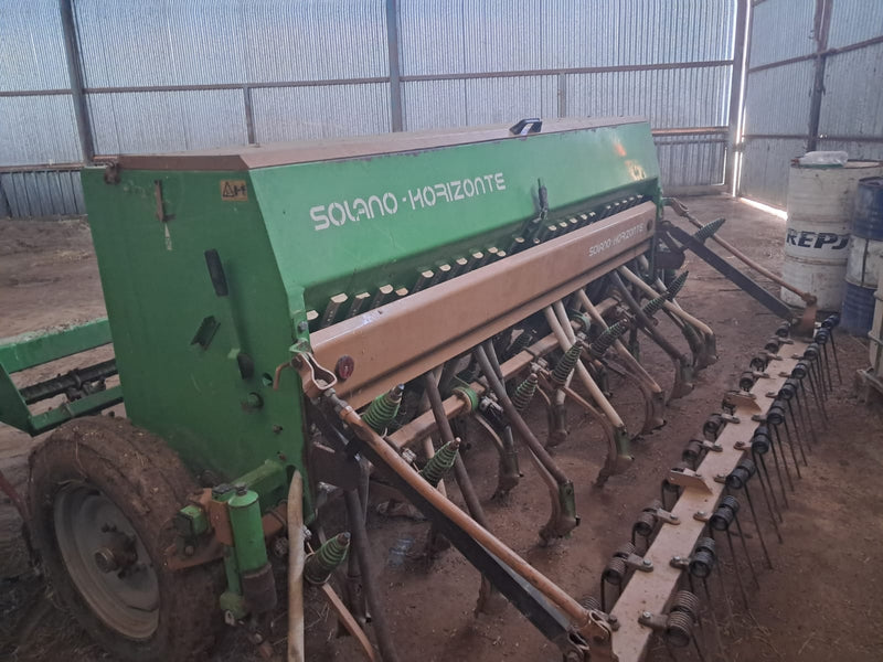 SEMBRADORA USADA SOLANO HORIZONTE PLUS-300 CON REJAS DE TUNGSTENO