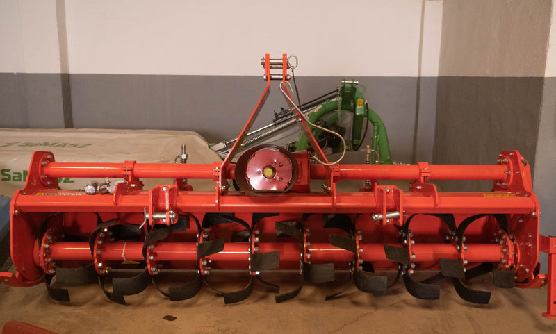 Fresadora MASCHIO H230-PRO Con transmisión.